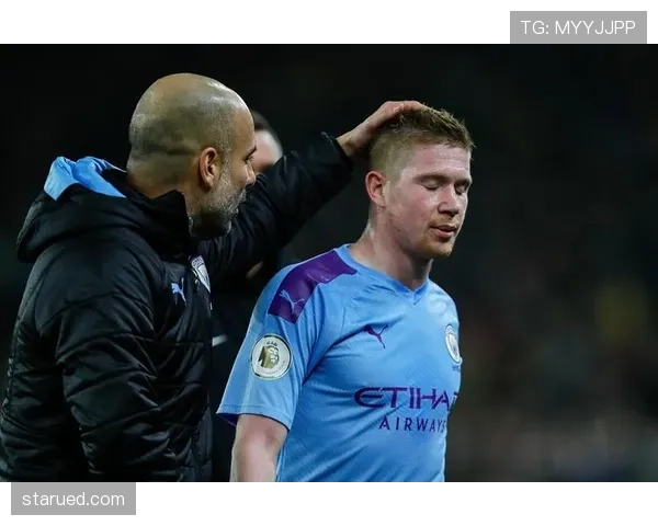 卡卡如何通过直塞球重掌中场组织核心角色